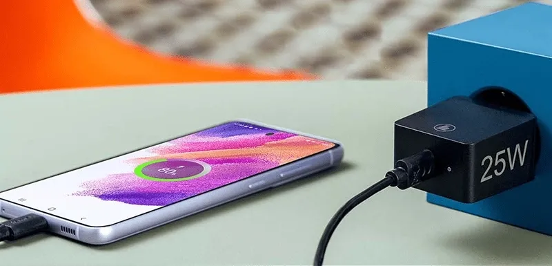 Chargeur intelligent  de téléphone mobile